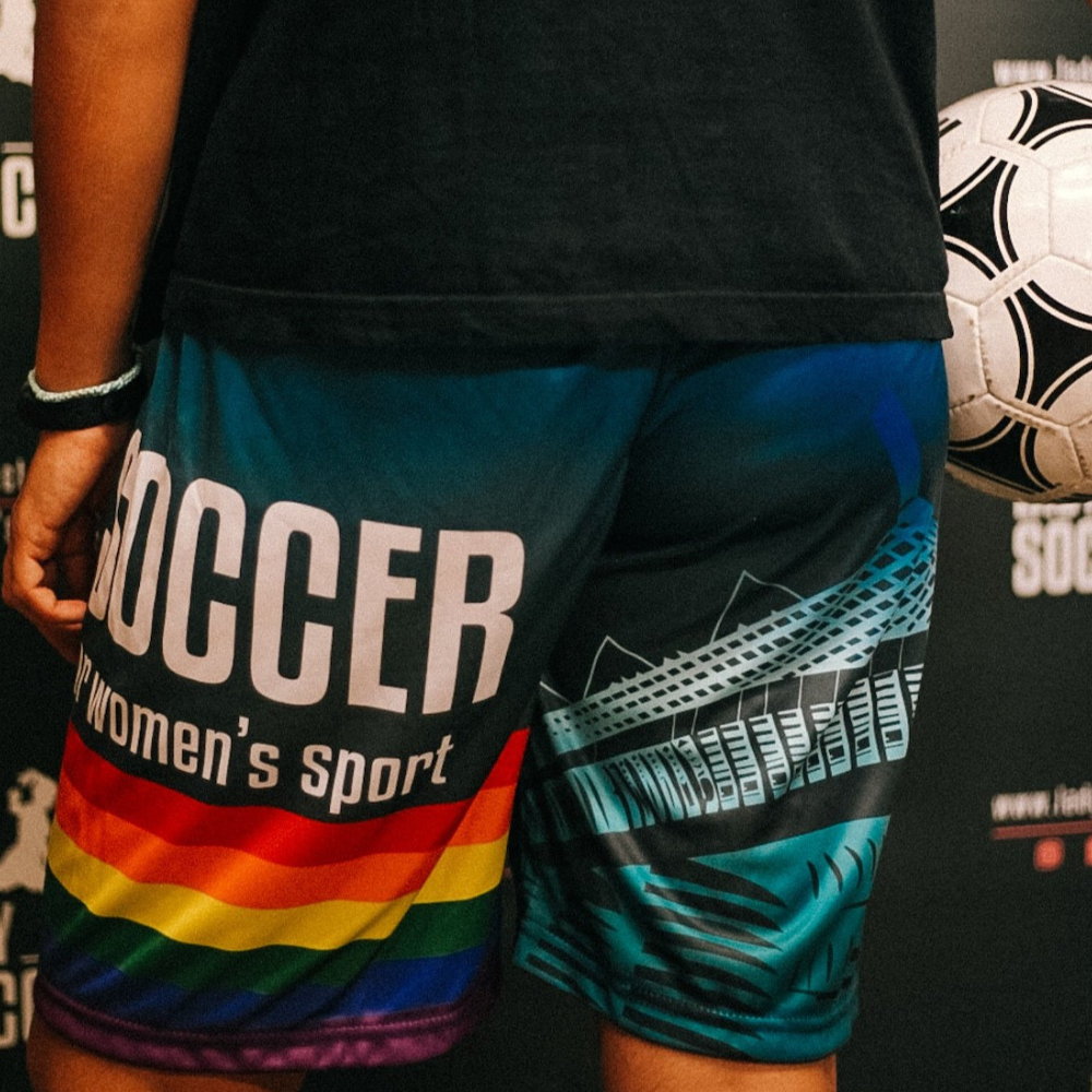SHORTS LGBTQ+